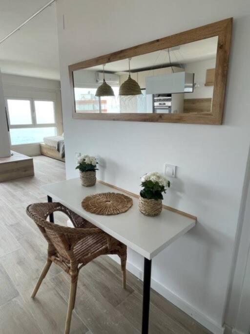 Precioso Apto Miami Primera Linia Playa Cala De Las Sirenas, Con Wifi Y Netflix, Adecuado Para Teletrabajar Miami Playa ภายนอก รูปภาพ