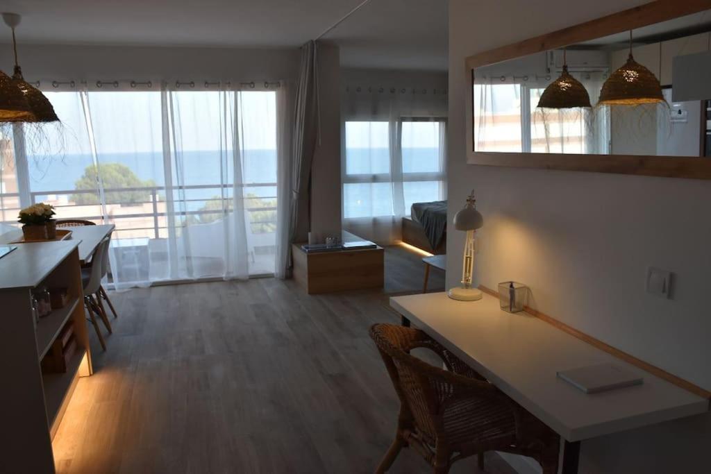 Precioso Apto Miami Primera Linia Playa Cala De Las Sirenas, Con Wifi Y Netflix, Adecuado Para Teletrabajar Miami Playa ภายนอก รูปภาพ
